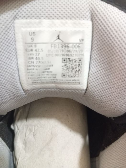 обувки Air Jordan stay loyal 3