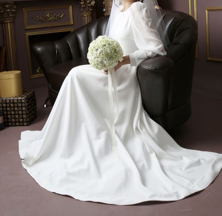 Белое платье