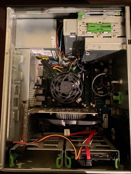 PC Workstation / Gaming Xeon GTX 1050 ti urgent