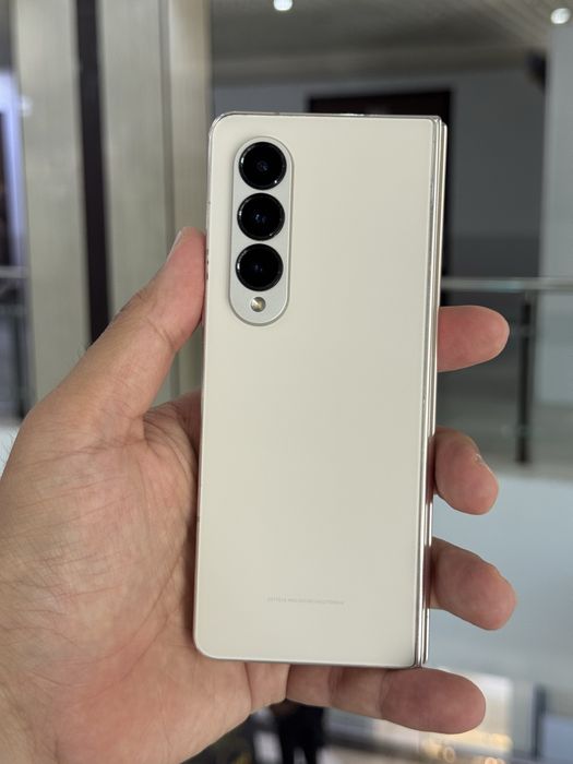 Samsung Z fold 4 256 гб