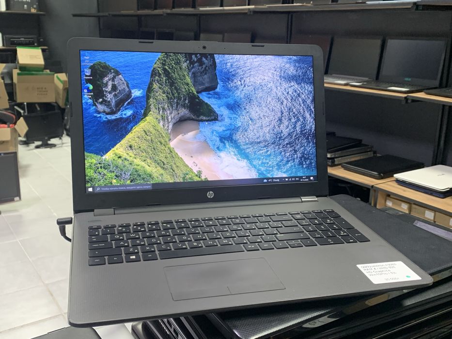 Ноутбук HP Celeron N3060 / 4GB RAM / HDD 500GB. Для учебы/офиса.