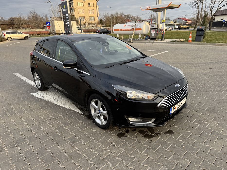 FORD Focus 2015 — imagine 3