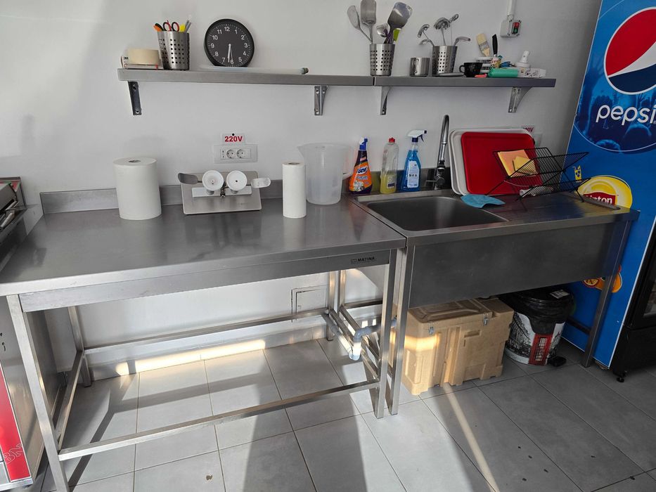 Echipamente patiserie – prajitor gogosi/donuts, malaxor, mese inox etc