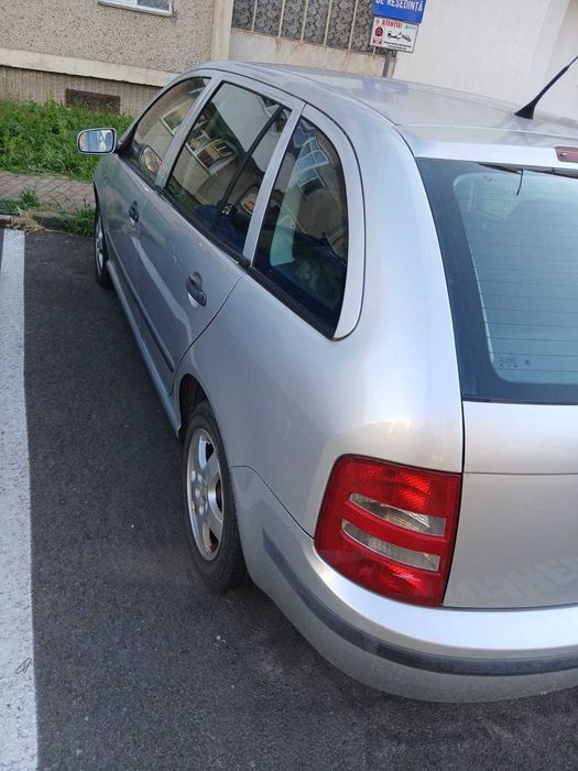 SKODA Fabia 2002 — imagine 4
