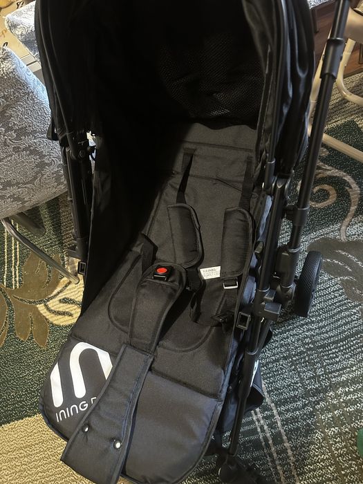 Продам коляску новую