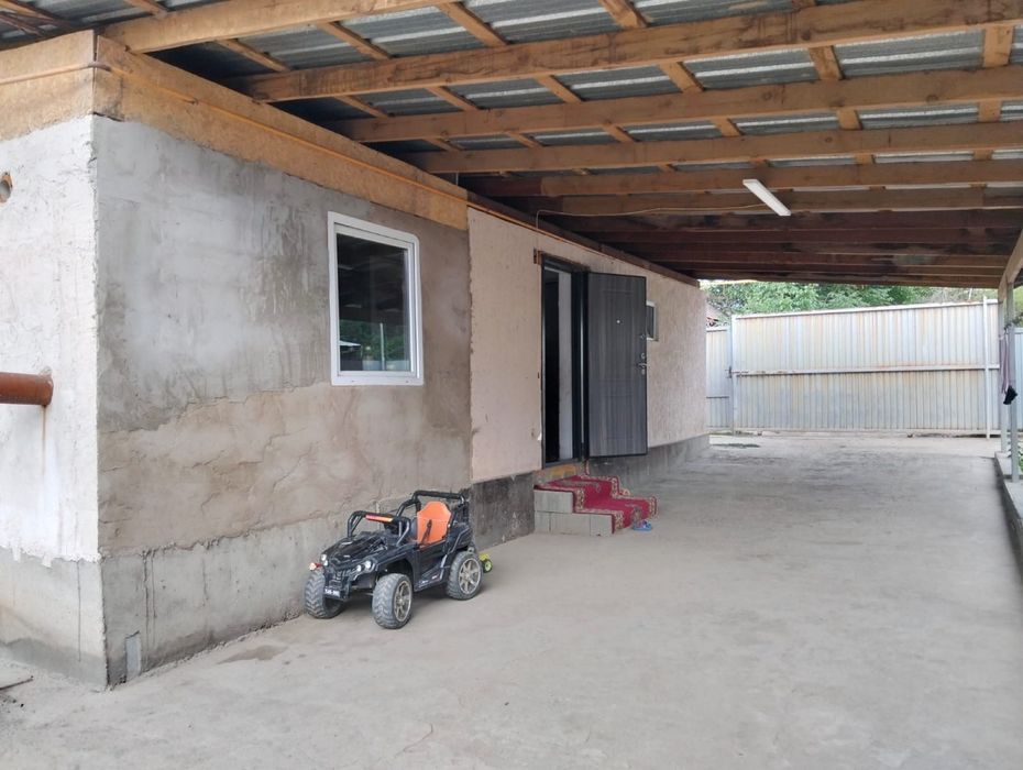 Продам дом на даче кирпичка