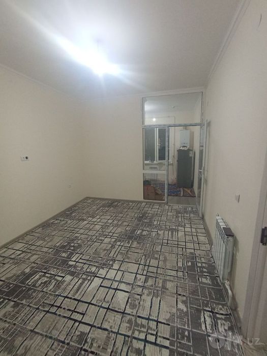 Qorasuvda femily oldida 2 xona ijaraga 
16-qavatli dom
6-qava