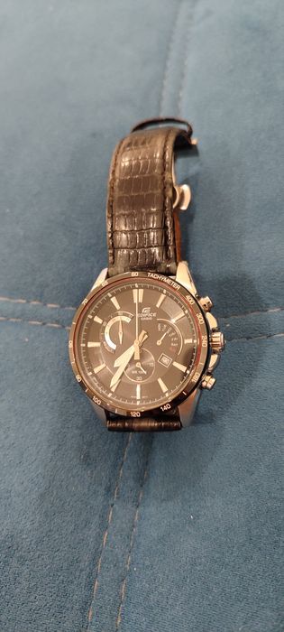 Продам часы Касио