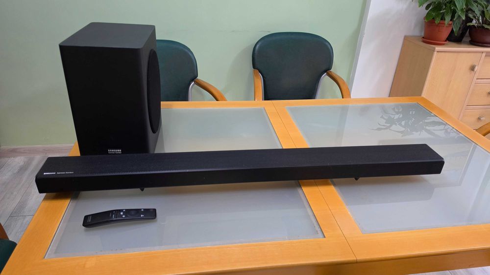 Soundbar Samsung HW-Q60R, саундбар