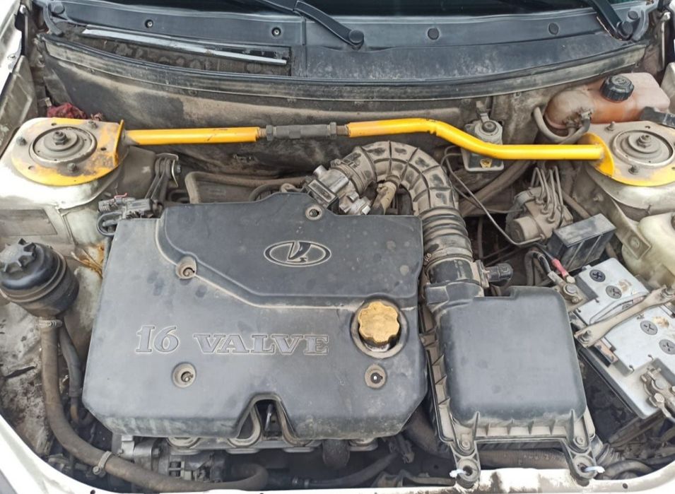 Продам машину Priora