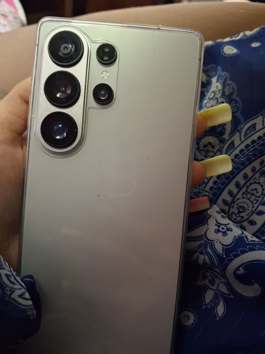 Vând telefon Samsung, nou
