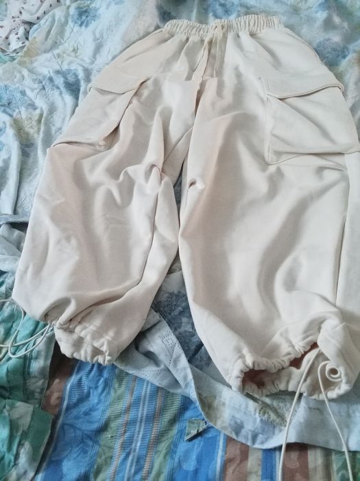 Продам 2 одежда женская