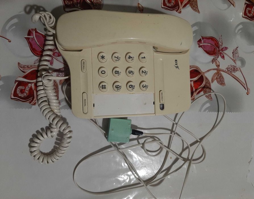 Продам телефон стационарный