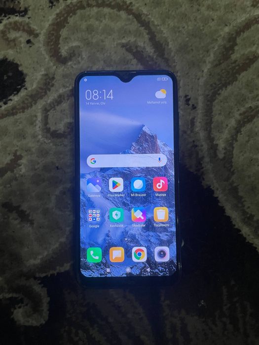 Redmi 8.
