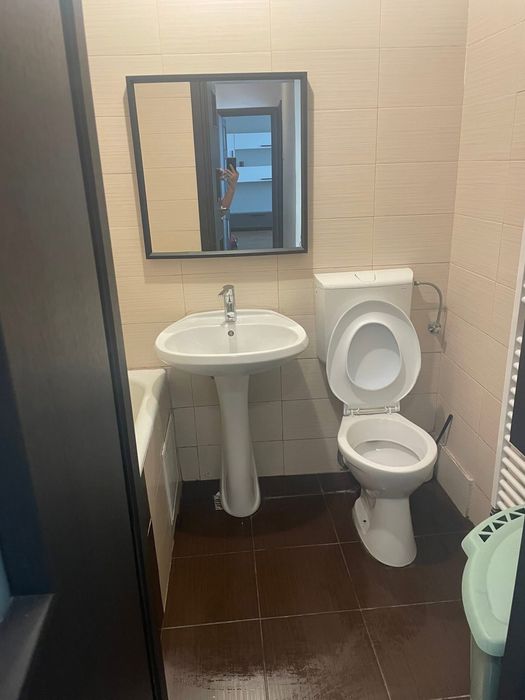 Apartament 2 camere de închiriat Berceni – Alexandru Obregia, parcare inclusă