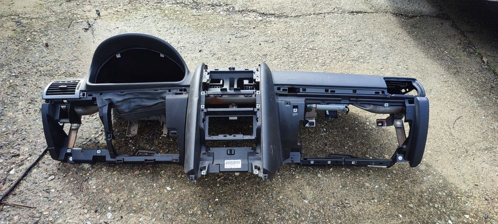 Арматурно табло за Peguot 407