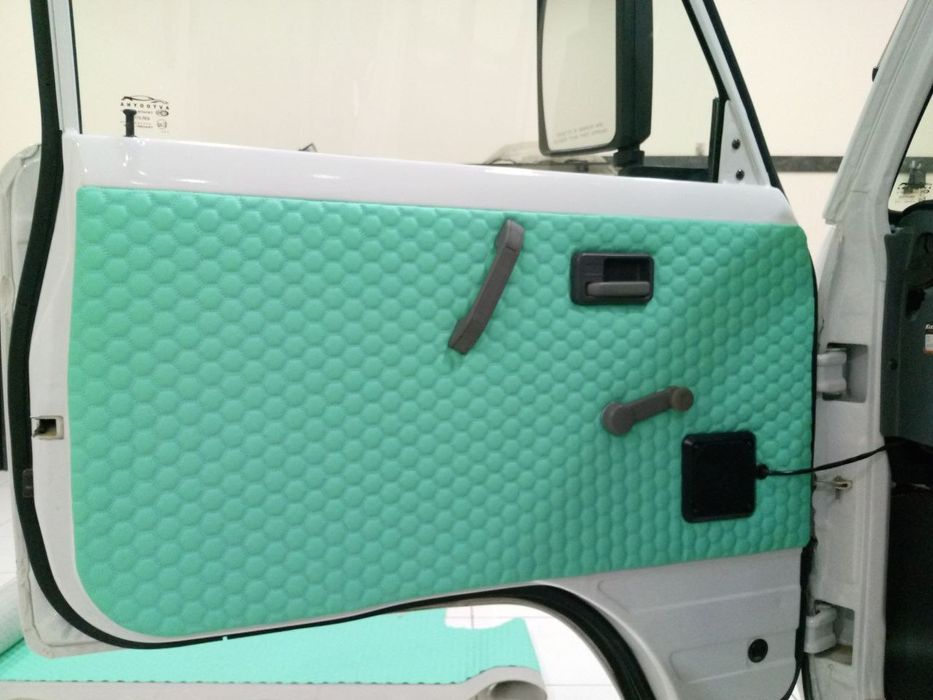 O'lmaydigan biznes, chexol.polik, shumka, lenonim urnatish