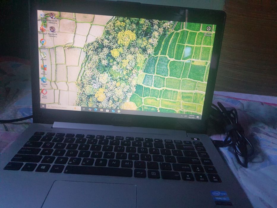 Лаптоп ASUS S400C/Notebook