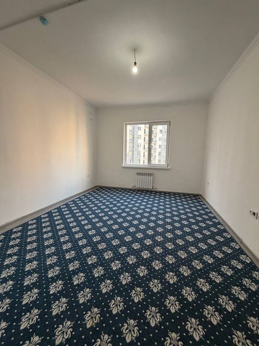 Qorasuv Motrid 7 etaj 3 xonali Sotiladi