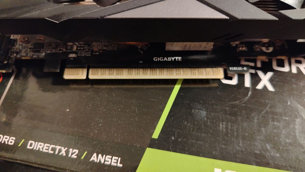 Gigabyte 1650 Super Windforce OC 4gb