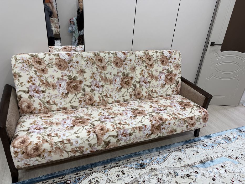 Мебель для гостиной и на холл