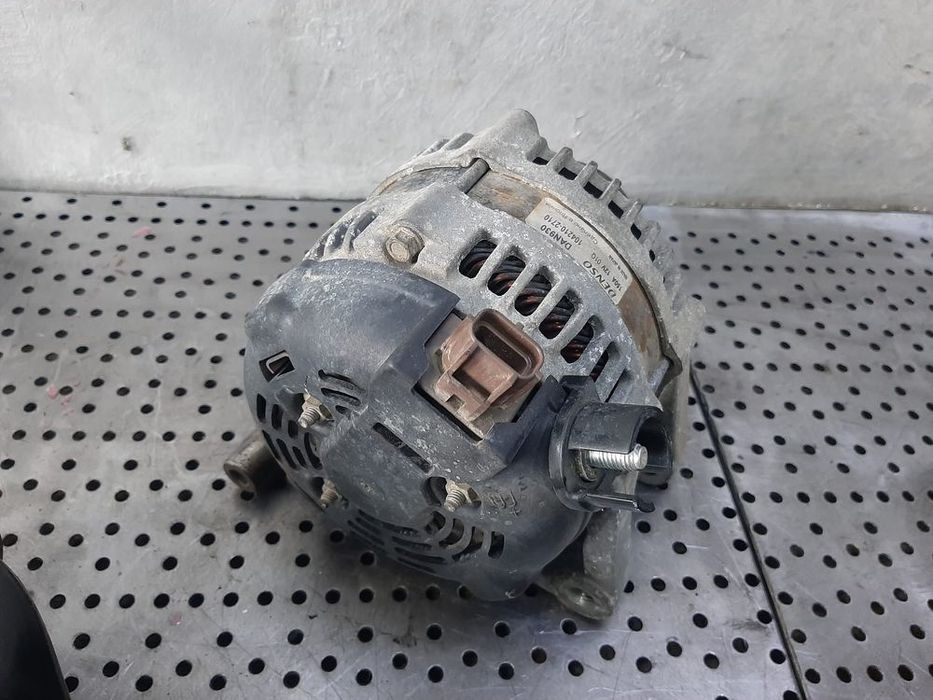 alternator d4204t 2.0 d volvo v50 s40  104210-2710