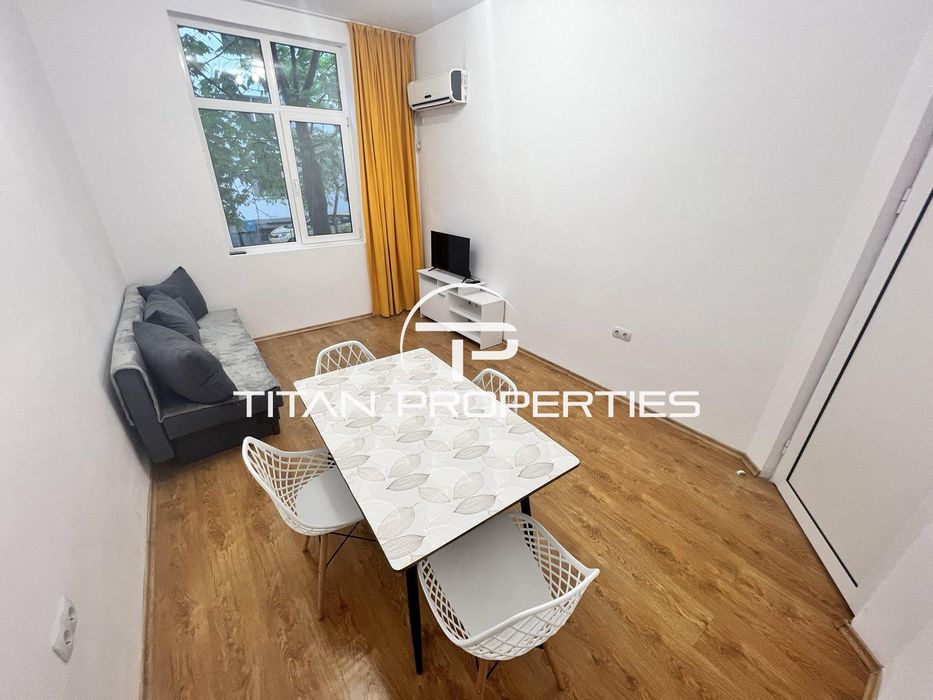 Дава се под наем Тристаен апартамент в Бургас, Възраждане - 128 кв.м за 408 € - Снимка #1