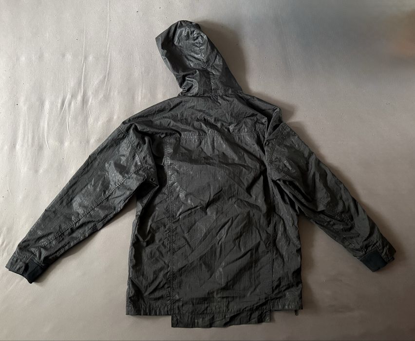 Ветровка на Luda