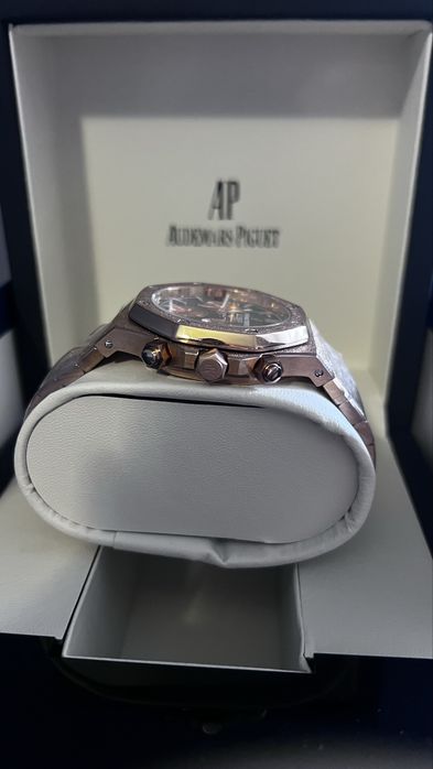 Audemars Piguet Royal Oak Frosted Chronograph 41mm  Rose Gold / Dark Blue  Dial Watch Часовник