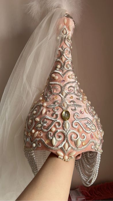 Продам платье на кыз ұзату