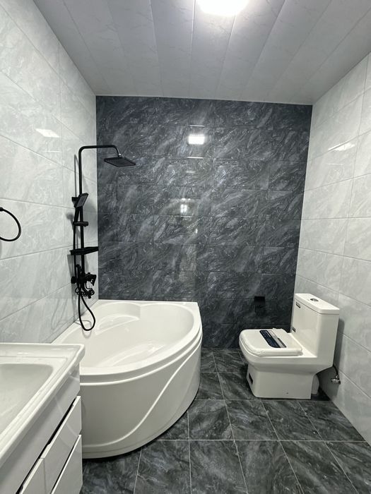 Уй сотилади 10 квартил ропарсдан уч километир