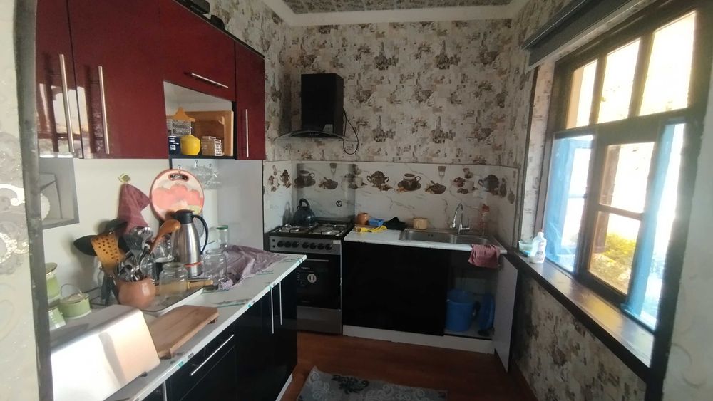 Термез шахарда Без маклер 2 сотикли уй жой сотилади