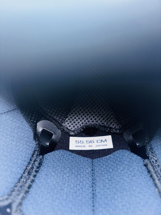 Продавам Мото каска ARAI