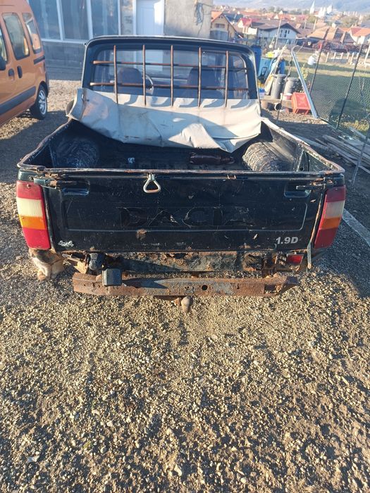 Dezmembrez Dacia papuc 1.9d/4x4