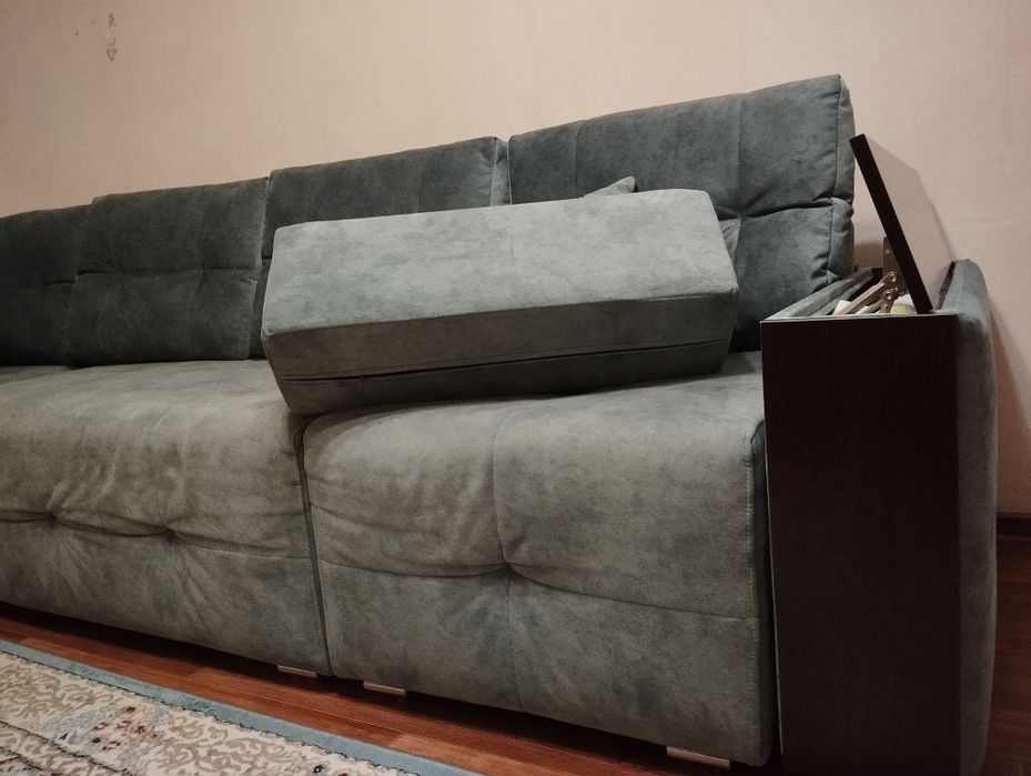 Продается  диван раздвижной