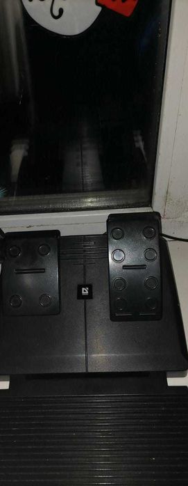 Игровой руль defender рабочий