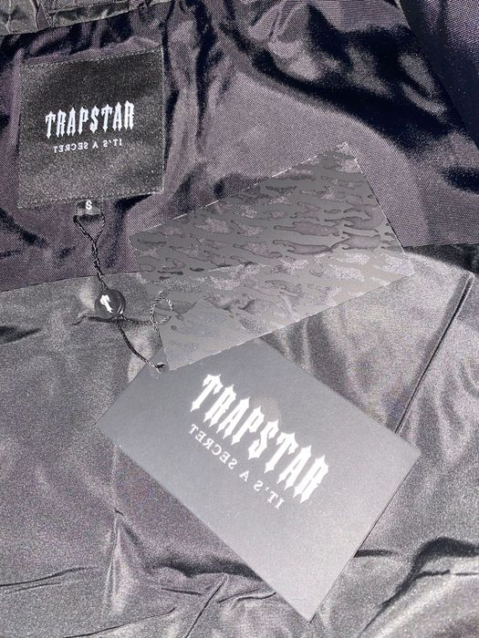 geaca trapstar neagra full