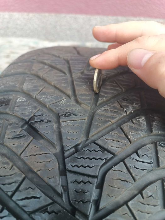 Зимни гуми 235 60 16