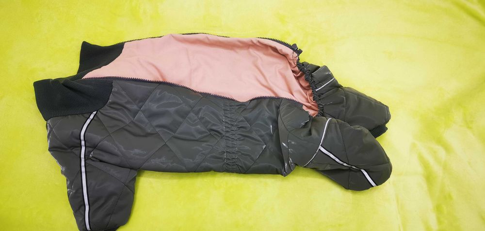 Зимний комбинезон для собак