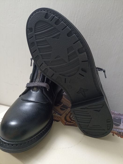 Женские ботинки зима