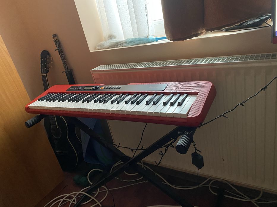 Orga Casio CT-S200 RD + suport – 449 lei