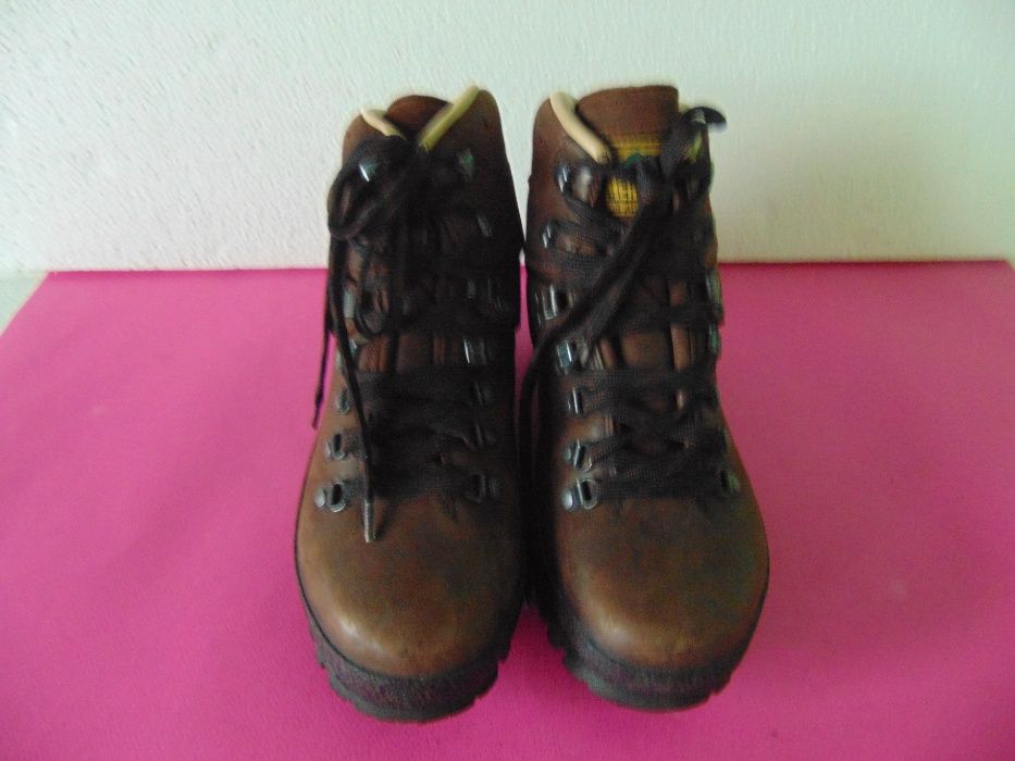 Meindl vibram номер 40 Оригинални ловни туристически обувки