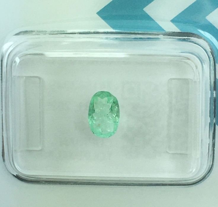 Цветни  диамант + Paraíba турмалин (сертифицирани)