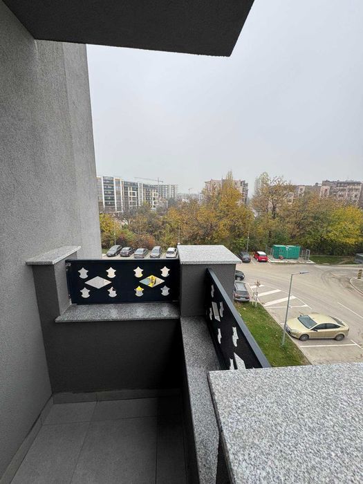 От собственик! Нов тристаен луксозен в Смирненски- първи наемател