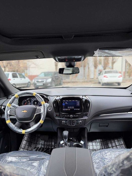 Sotuvda Chevrolet Traverse avtomashinamiz