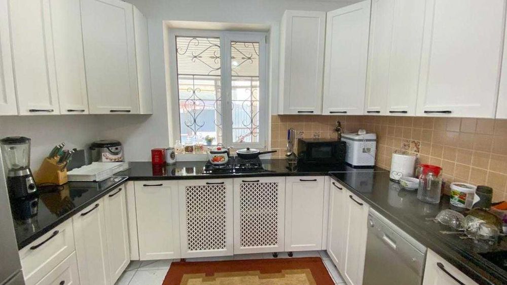 Продам частный дом Акбота Империя