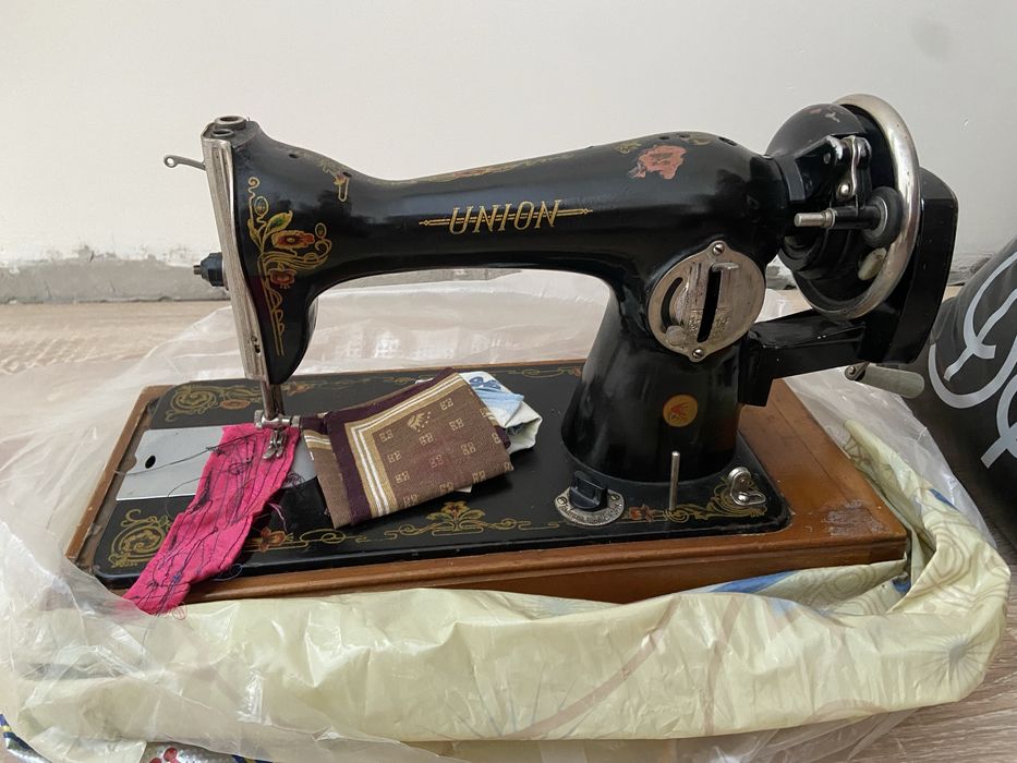 Швейная машинка бу