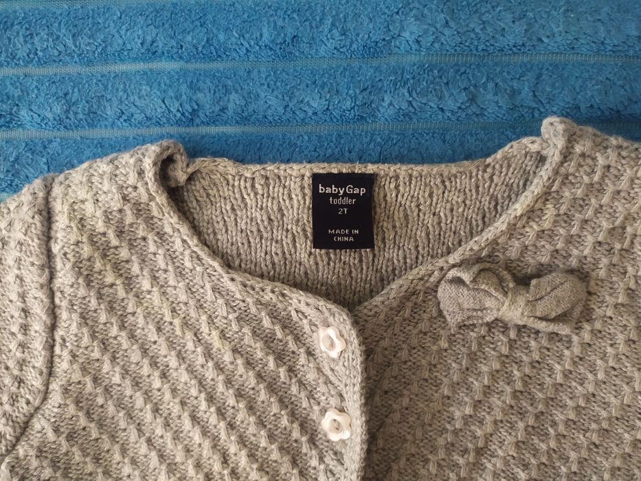 Кофта вязанная на 1-1.5 года фирмы Gap
