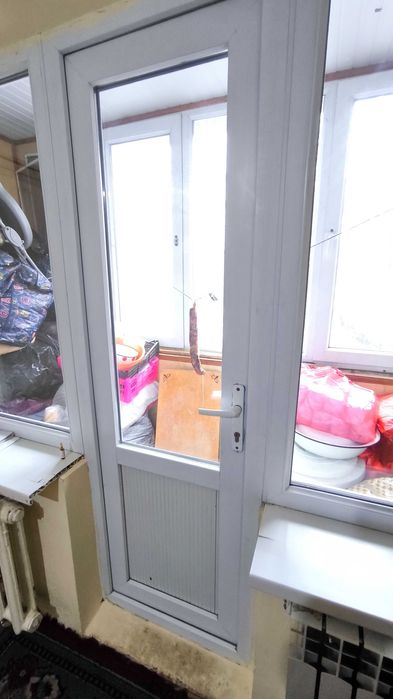 Продаётся 3-комнатная квартира проспект РЕСПУБЛИКИ- ЭЛЕКТРОН. Этаж 4/4