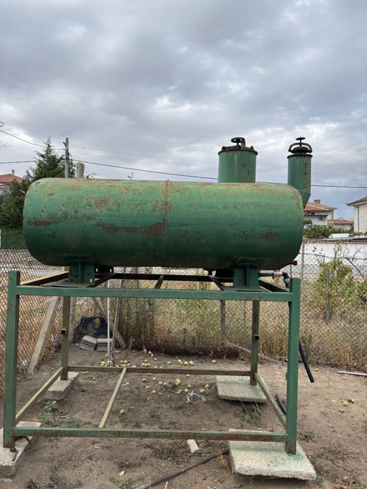 Продавам цистерна за вода